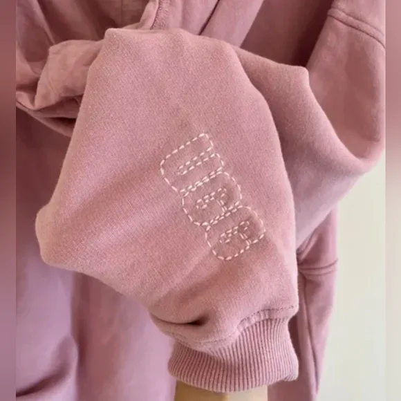 UGG Women's Adryann Hoodie Sweatshirt Size M Used Exc MSRP $127.99 - Picture 8 of 8